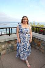 Load image into Gallery viewer, Eloise Maxi Dress
